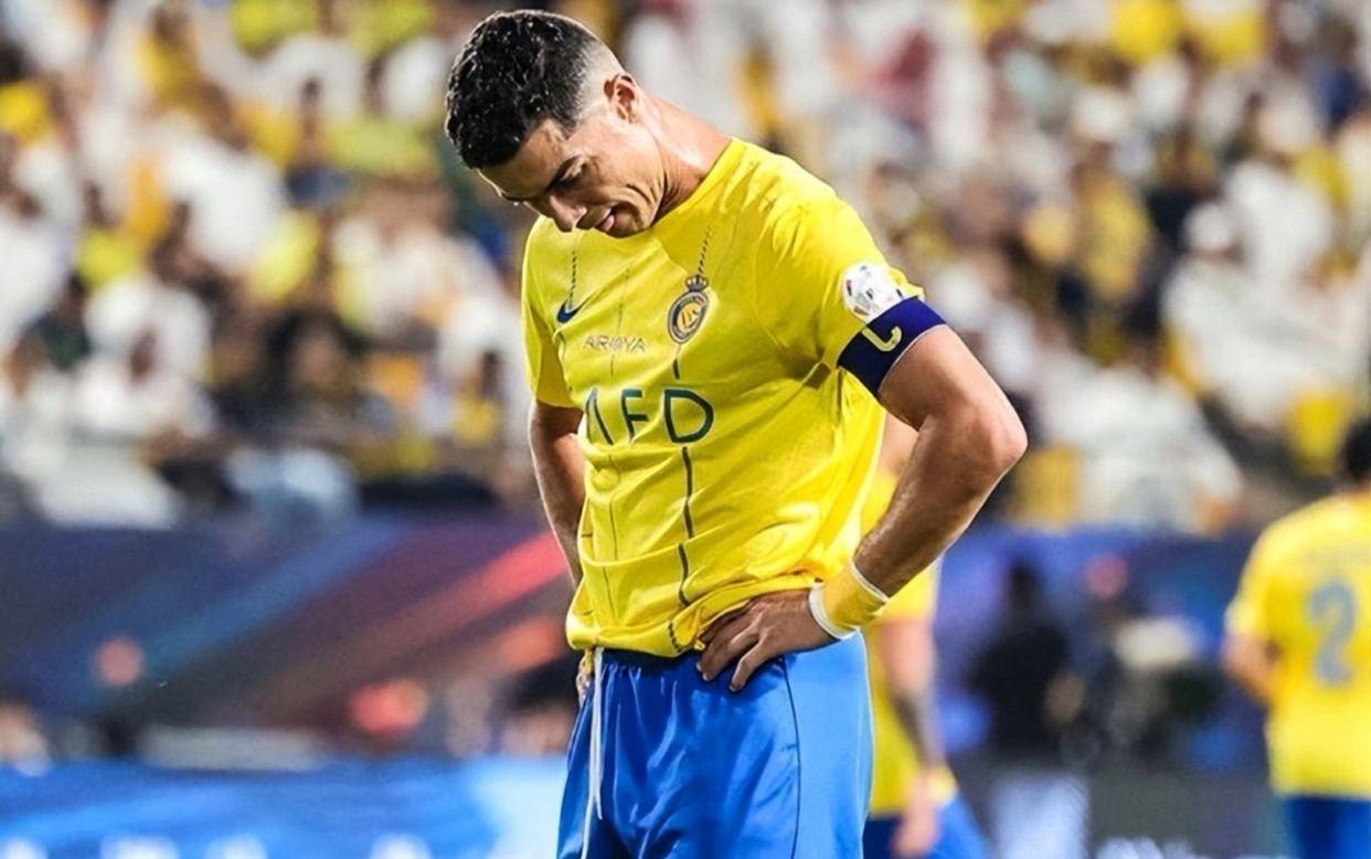 C罗官方宣布爆冷新规，快船引发争议！引发球迷热议的简单介绍-爱游戏官方应用