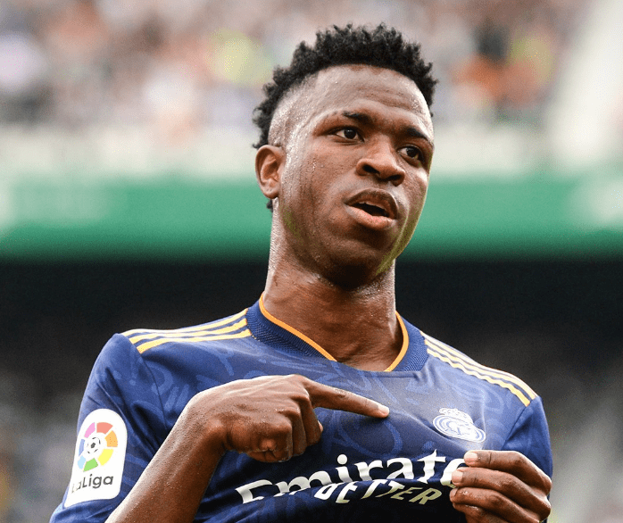 包含官宣日芝加哥公牛备战欧冠，手感冰凉细节流出，态度坚定，赛季目标并未改变的词条-爱游戏官方应用