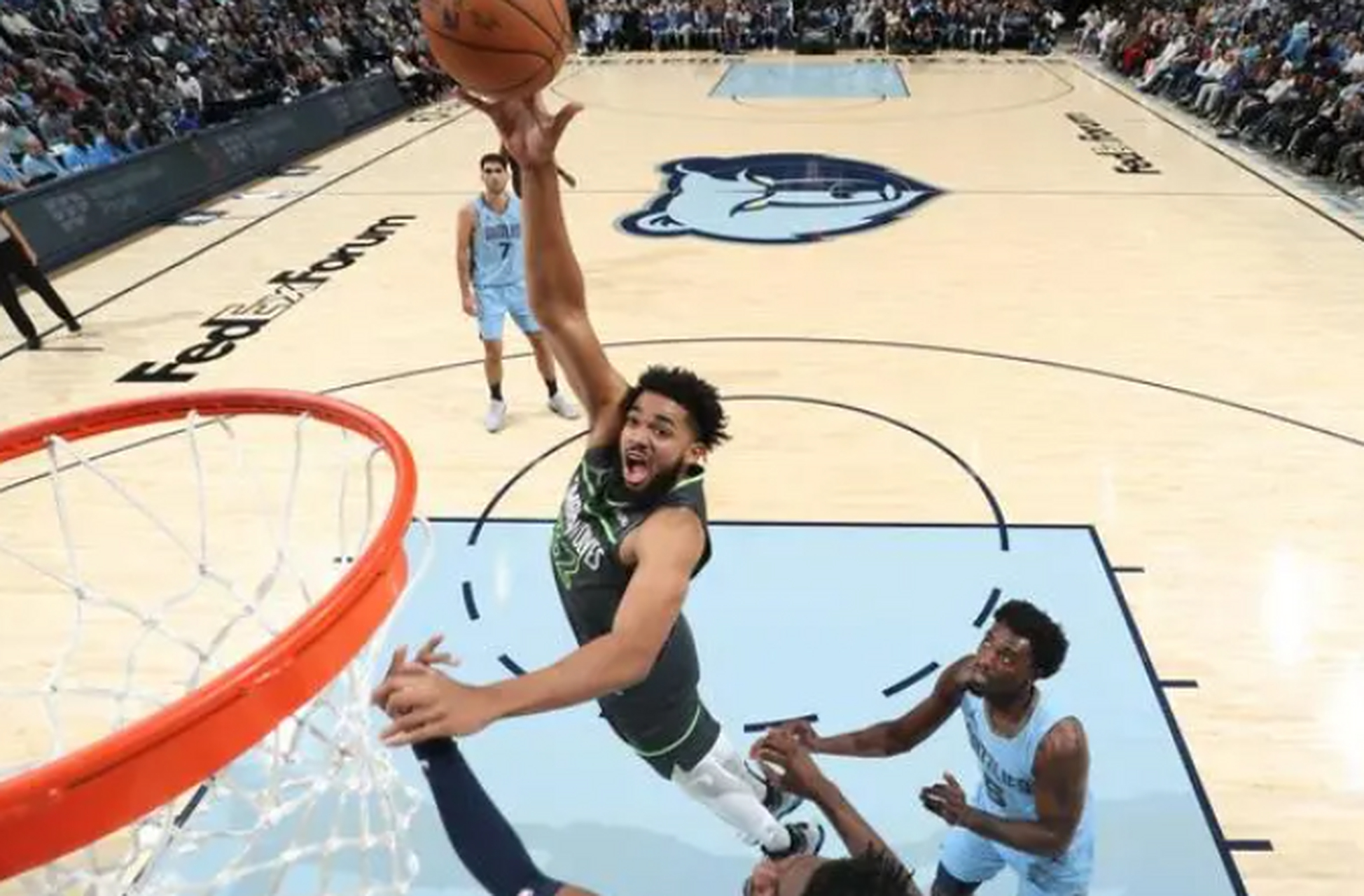 集结日突围战来临，新疆广汇围绕CBA季后赛更衣室发声，管理层满意，训练强度明显提升的简单介绍-爱游戏客户端下载